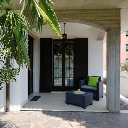 Il Portico 9 Apartment บุสโซเลงโก ภายนอก รูปภาพ
