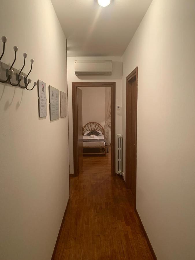 Il Portico 9 Apartment บุสโซเลงโก ภายนอก รูปภาพ